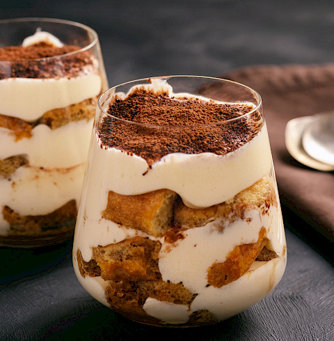 Edevedka, Gin, Handcrafted Gin, Rezepte, Date Night, Rezepte für zwei, Dinnerrezepte, Ein Abend fuer Zwei, Italienisches Dessert, Tiramisu